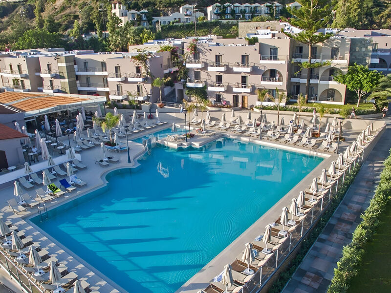 Porto Platanias Village Resort