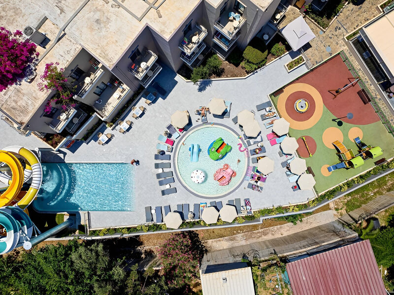 Porto Platanias Village Resort