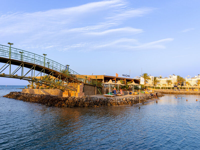Poseidonia Beach