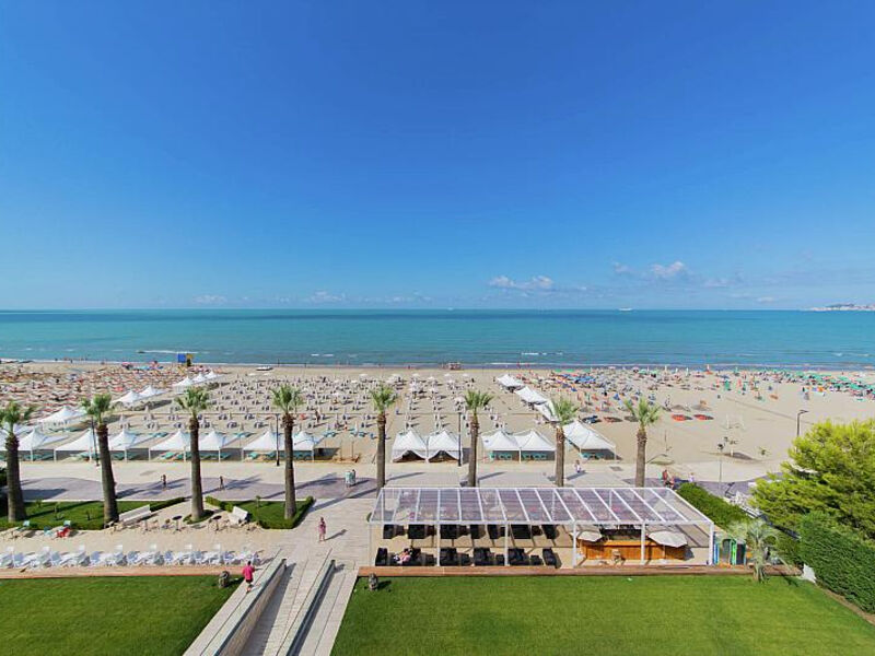 Premium Beach
