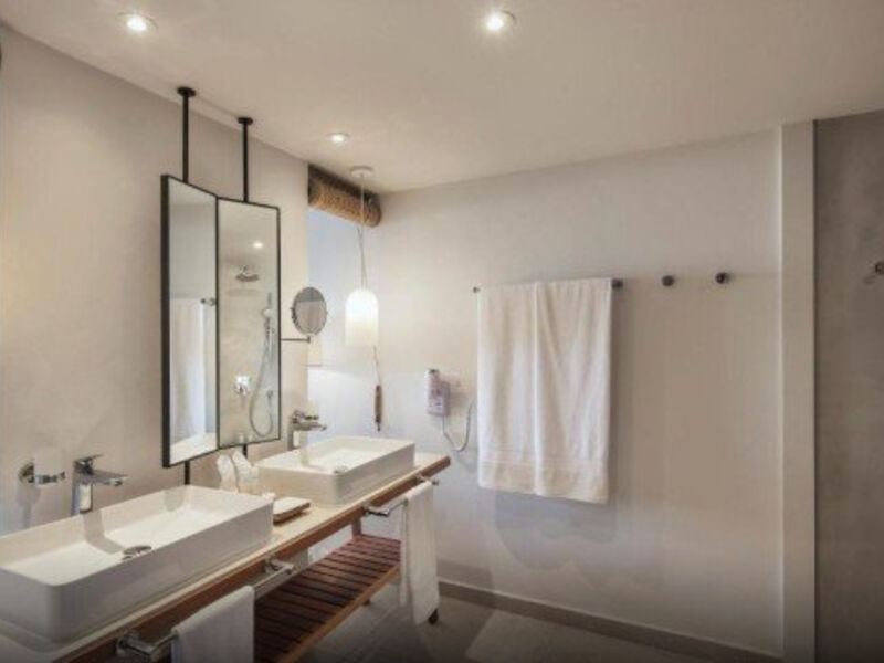 Preskil Island Resort