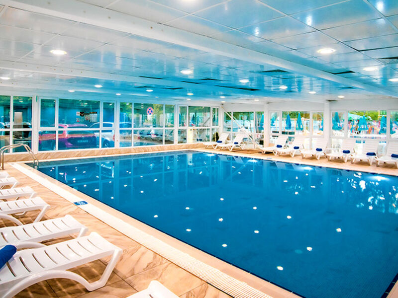 Prestige Deluxe Aquapark Club