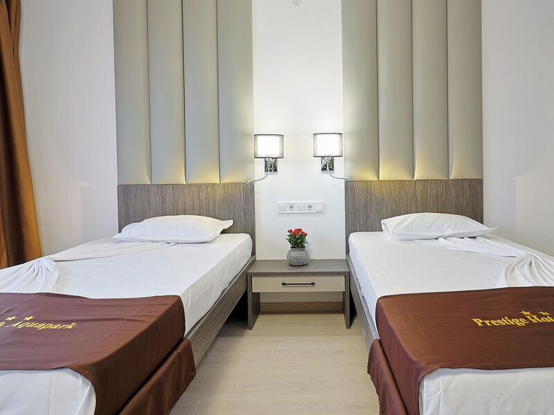 Prestige Hotel & Aquapark