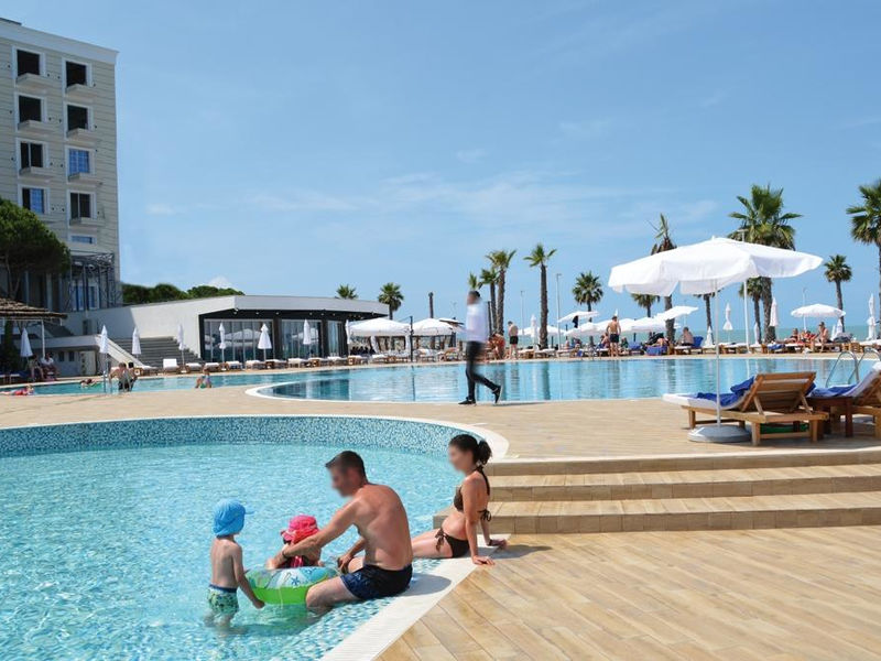 Prestige Resort