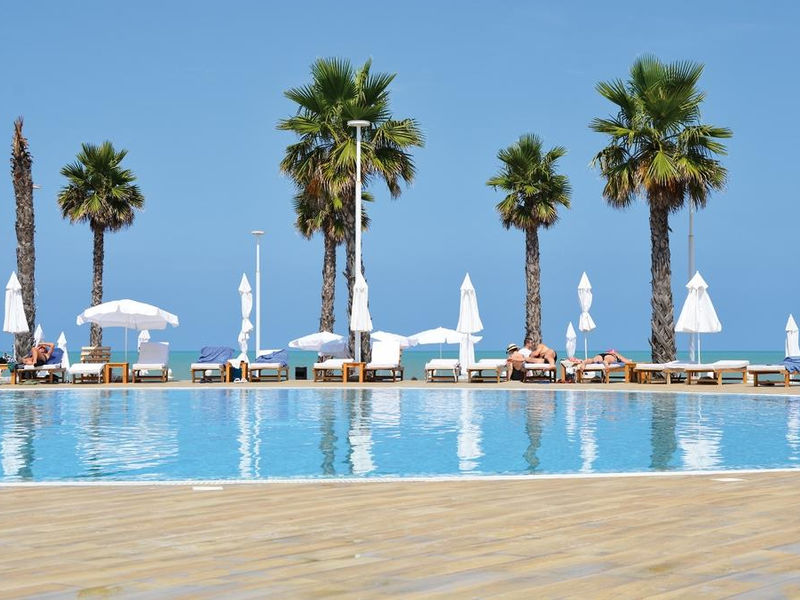 Prestige Resort