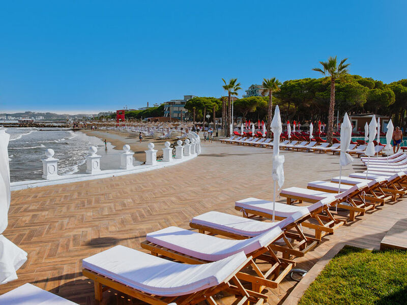 Prestige Resort