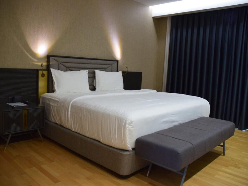 Prestige Resort
