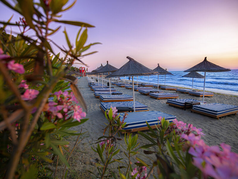 Prestige Resort