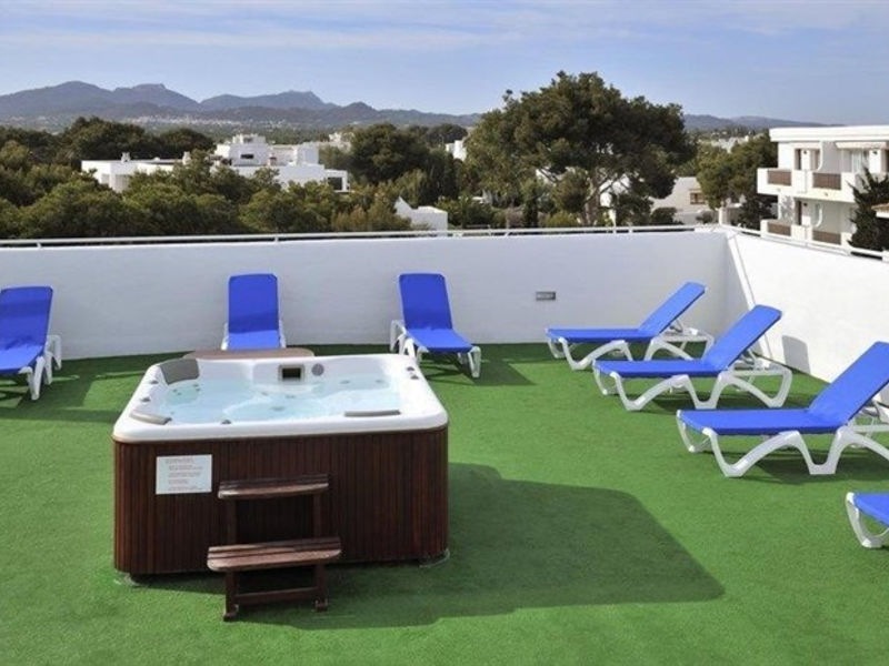 Cala D Or Gardens