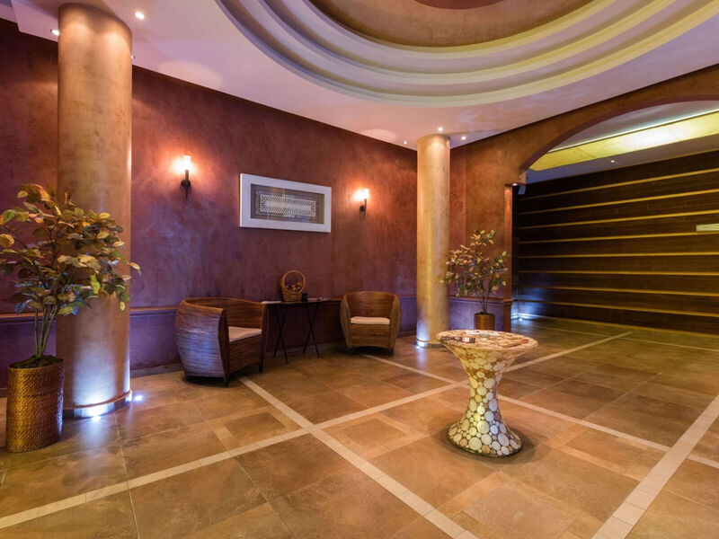 Grand Hotel & Spa Primoretz