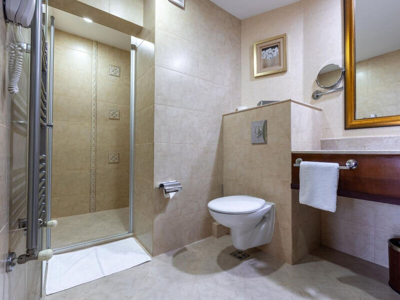 Grand Hotel & Spa Primoretz