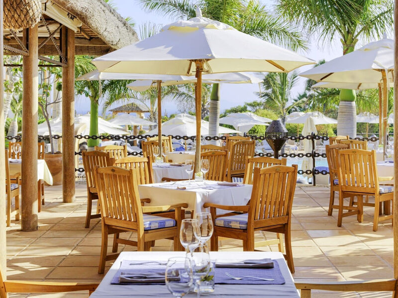 Princesa Yaiza Suite Resort