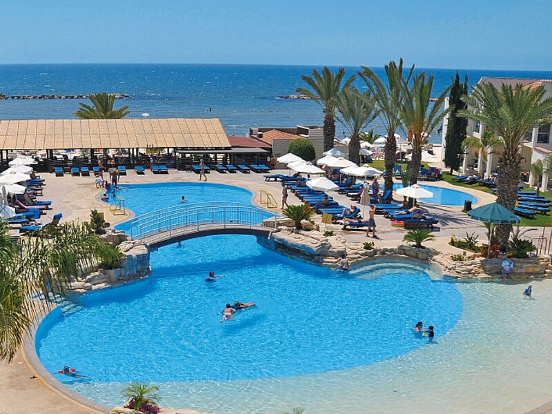 Louis Princess Beach