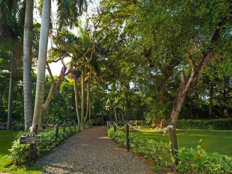 Princess Grand Bavaro Resort
