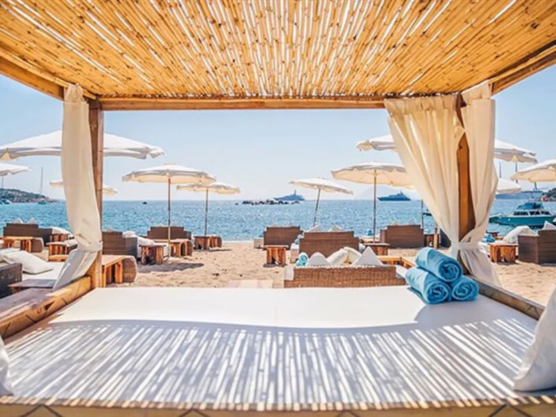 Protels Beach Club & Spa