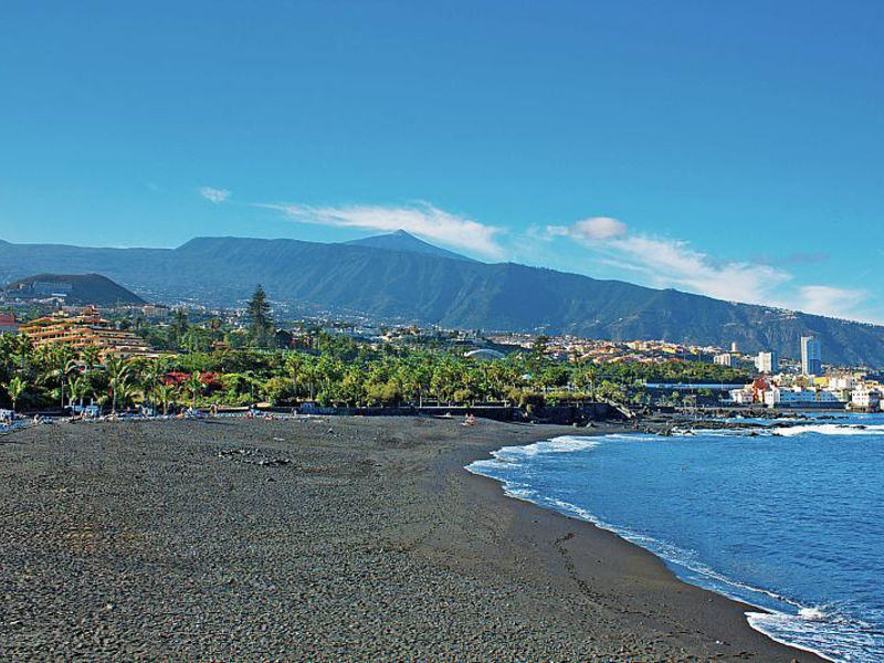Puerto Palace