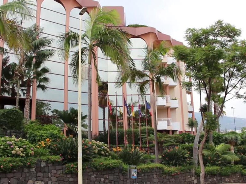 Puerto Palace