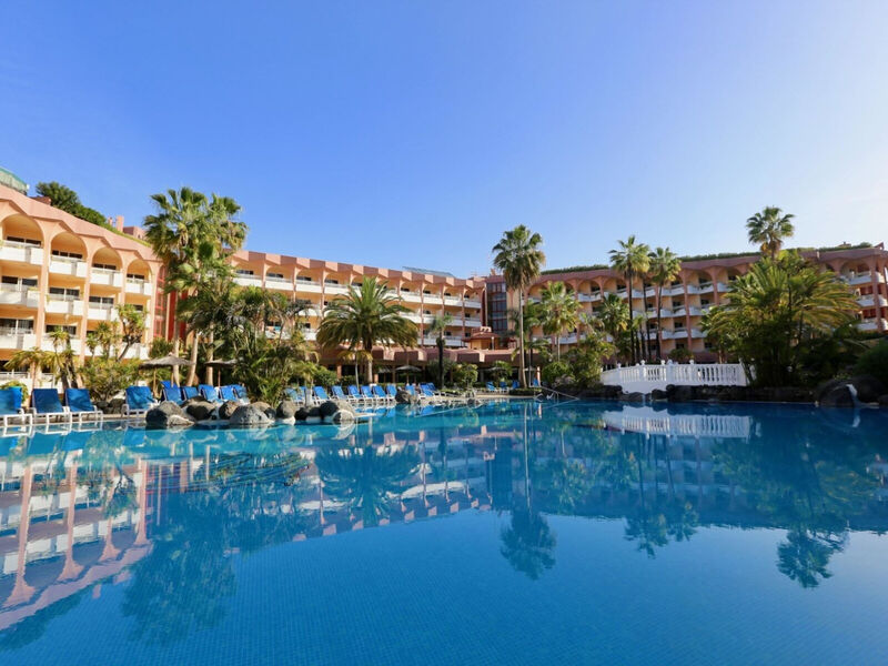 Puerto Palace