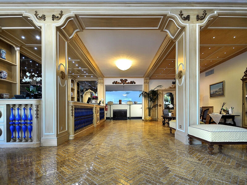 Punta Molino Beach Resort & Spa
