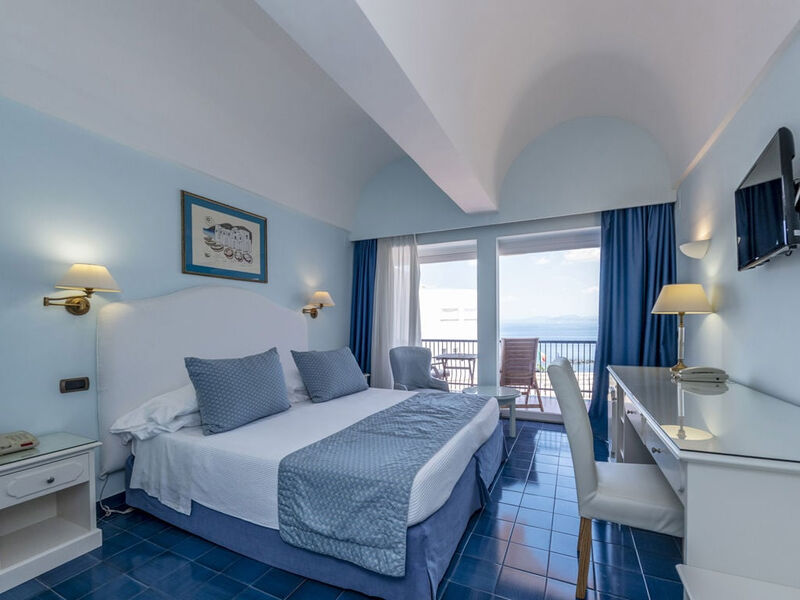 Punta Molino Beach Resort & Spa
