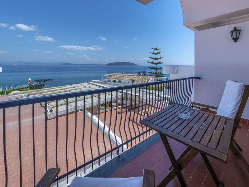 Punta Molino Beach Resort & Spa