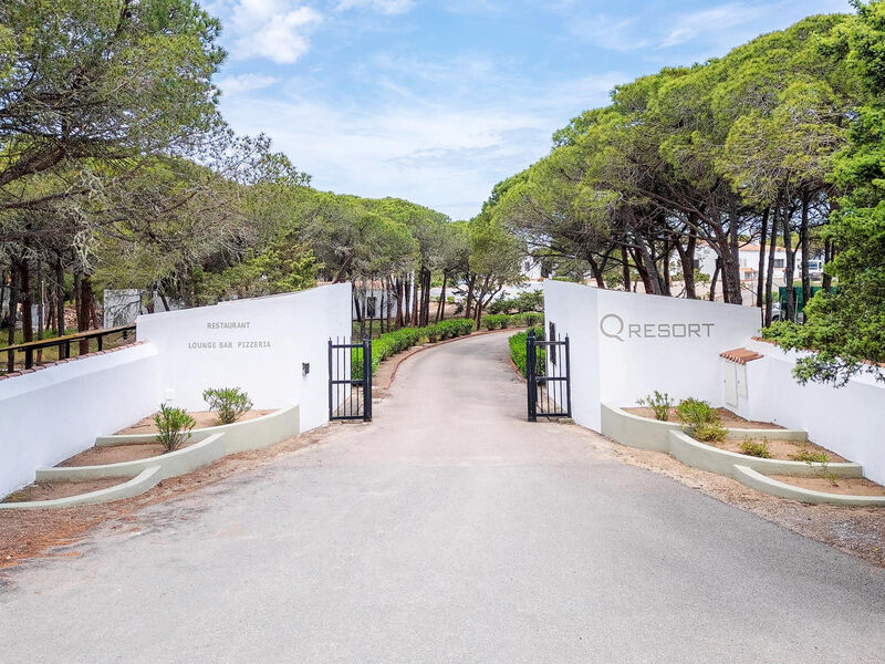 Q Resort