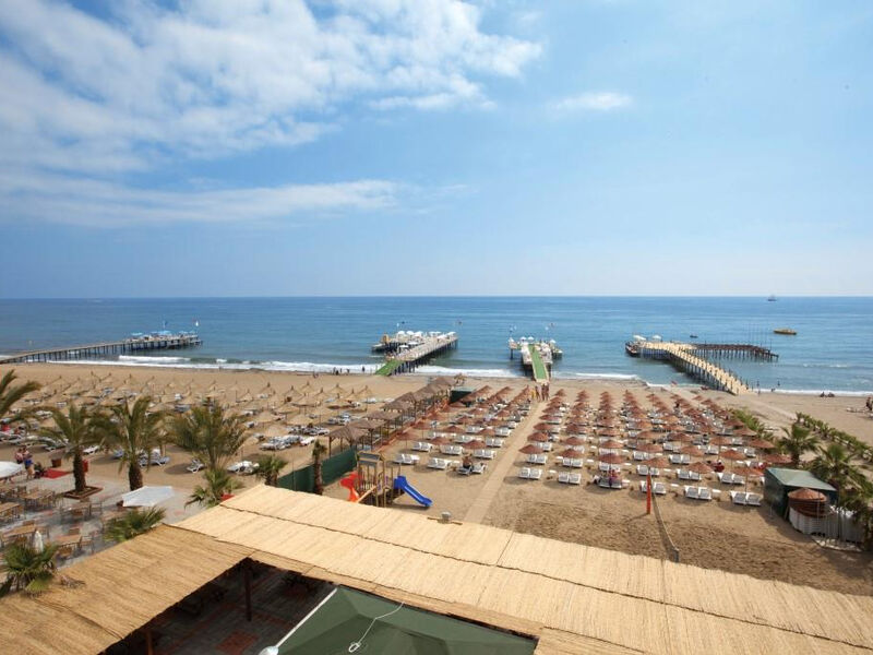 Quattro Beach Spa & Resort