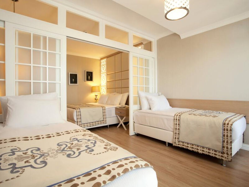 Quattro Beach Spa & Resort