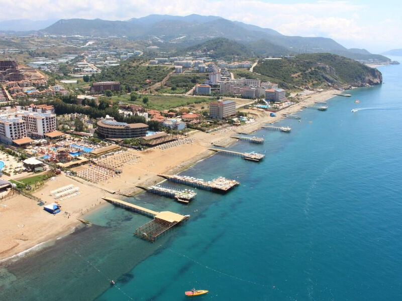 Quattro Beach Spa & Resort