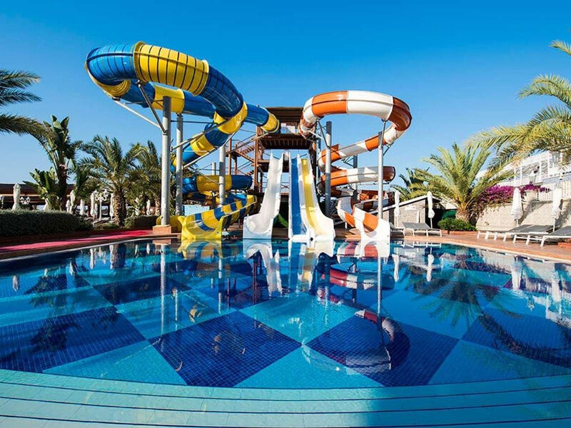 Quattro Beach Spa & Resort