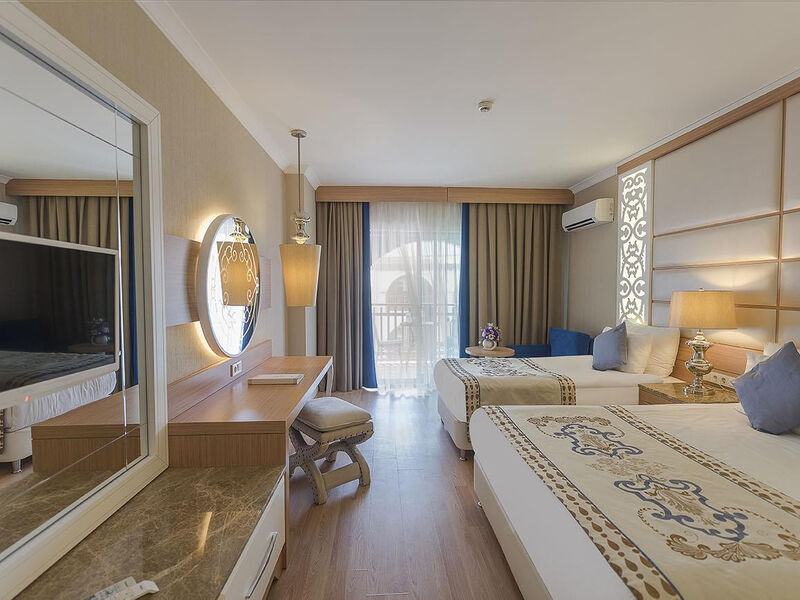 Quattro Beach Spa & Resort