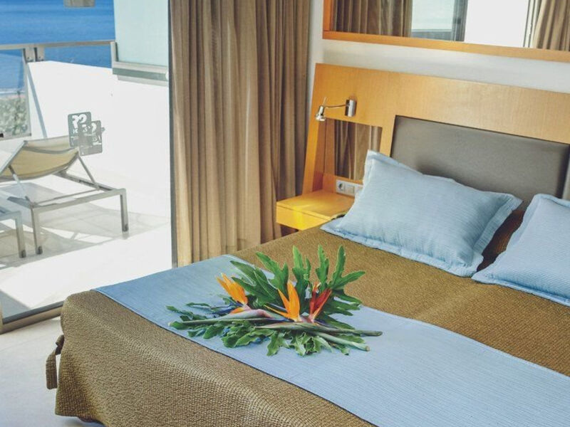 R2 Bahia Playa Design