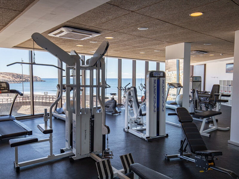 R2 Bahia Playa Design