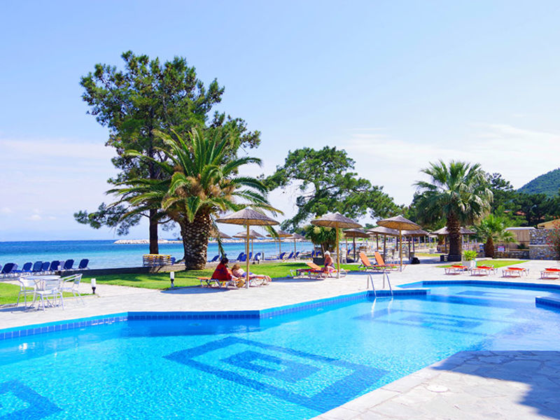 Rachoni Bay
