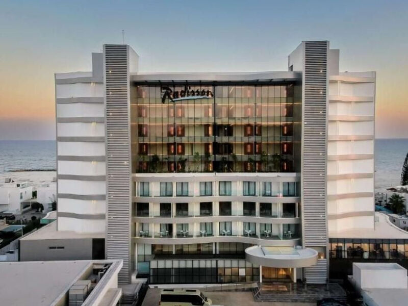 Radisson Beach Resort