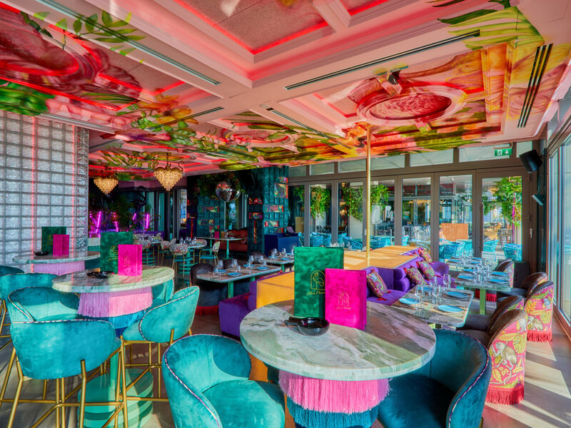 Radisson Beach Resort Palm Jumeirah