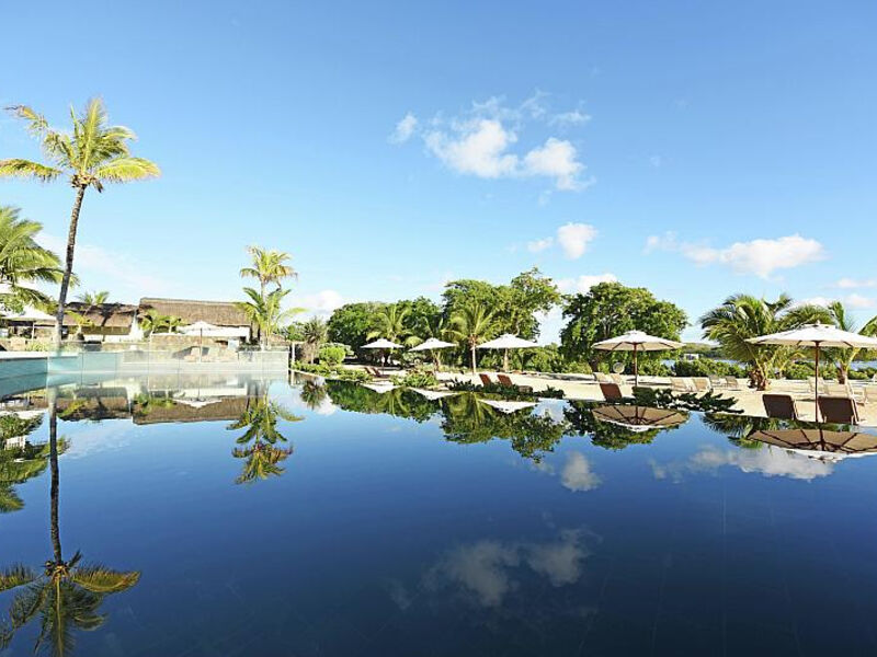Radisson Blu Azuri Resort & Spa