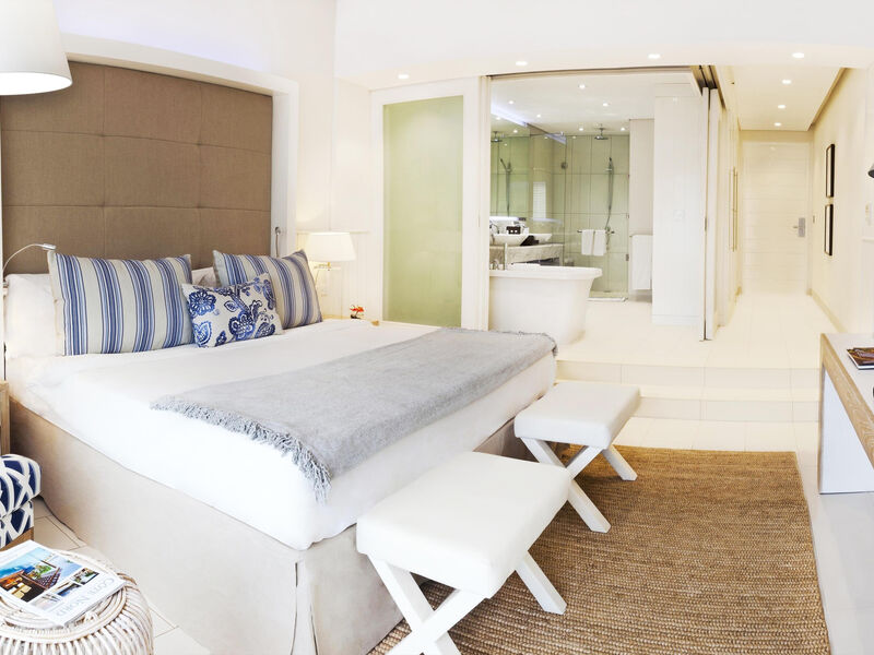 Radisson Blu Azuri Resort & Spa