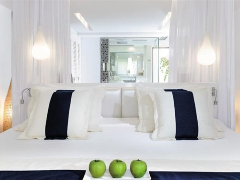 Radisson Blu Beach Ex (Minos Imperial)