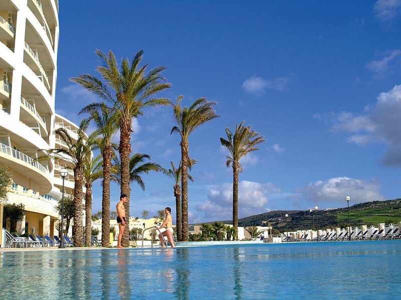Radisson Blu Golden Sands