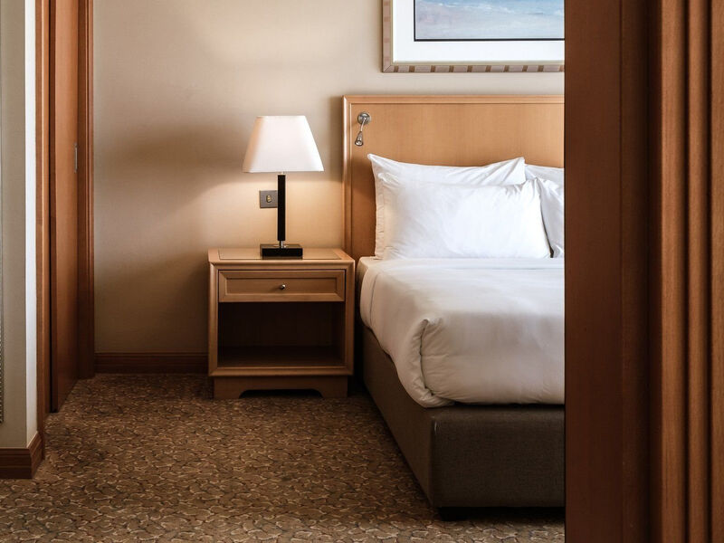 Radisson Blu Golden Sands