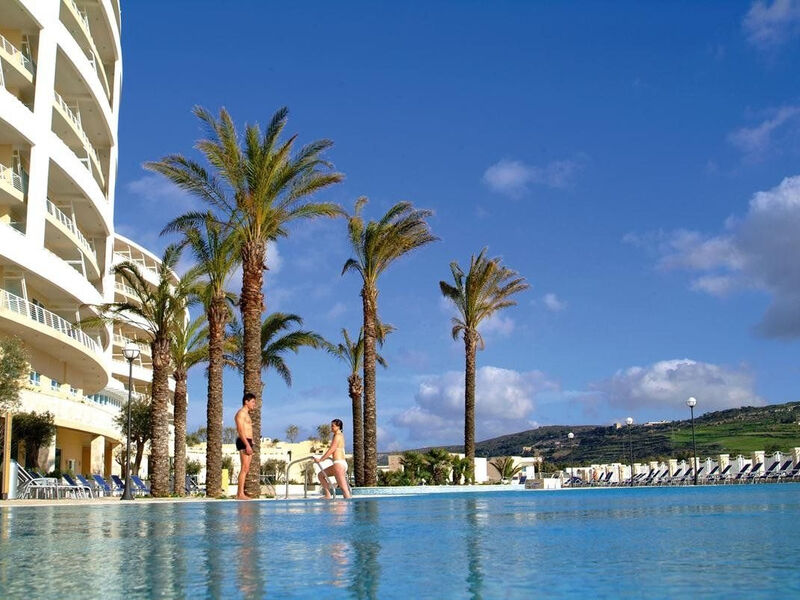 Radisson Blu Golden Sands