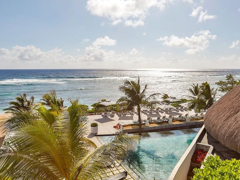 Radisson Blu Poste Lafayette Resort & Spa