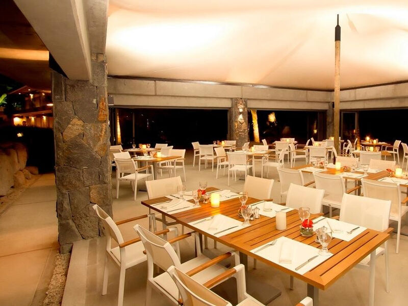 Radisson Blu Poste Lafayette Resort & Spa