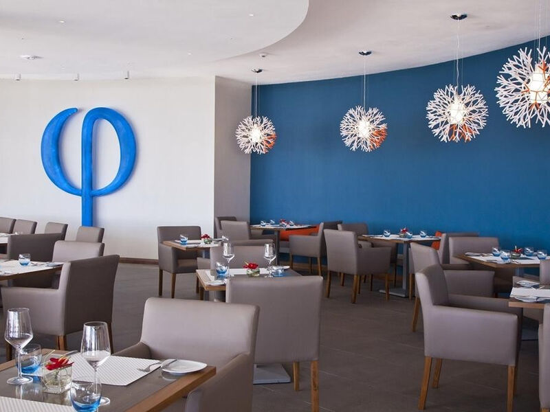 Radisson Blu Poste La Fayette Resort & Spa