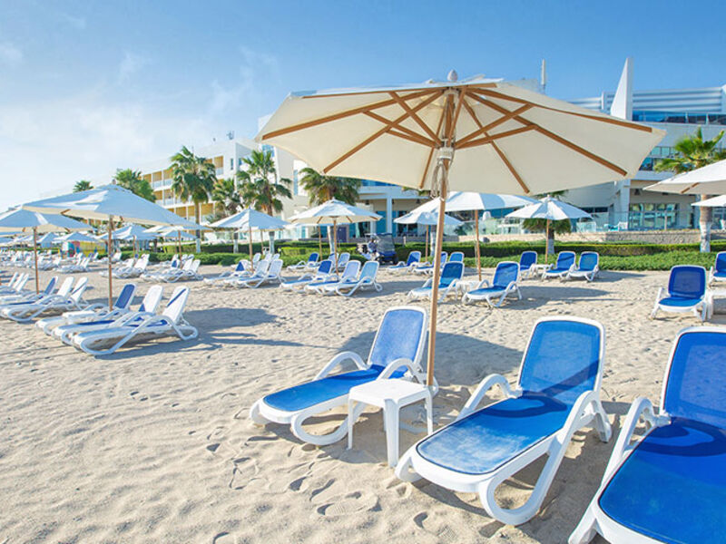 Radisson Blu Resort