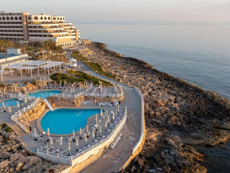 Radisson Blu St. Julian'S Resort
