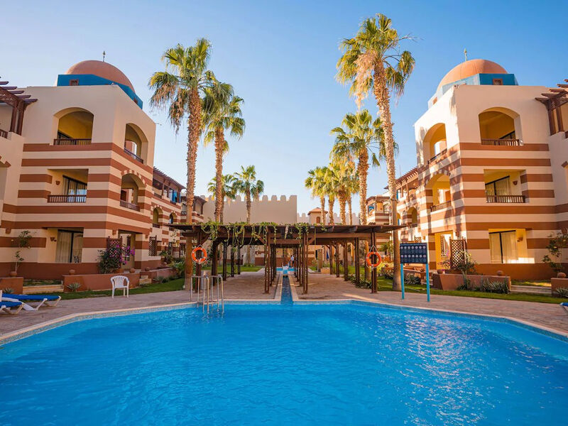 Radisson Marina Resort Port Galib