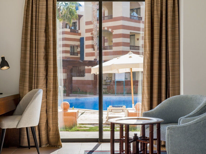 Radisson Marina Resort Port Galib