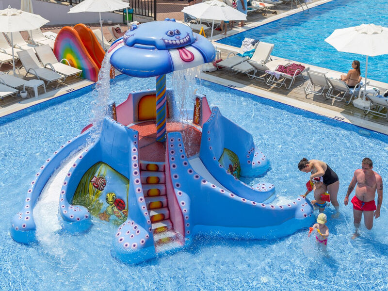 Ramada By Wyndham